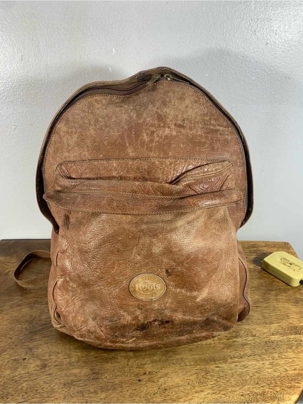 Roots vintage distressed leather large unisex backpack